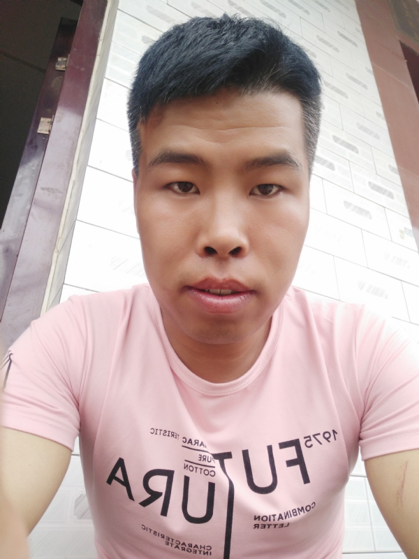 守护爱情的第一张照片--陕西上门女婿服务网
