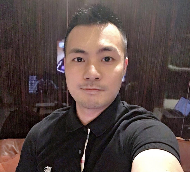 相濡以沫的第二张照片--陕西上门女婿服务网