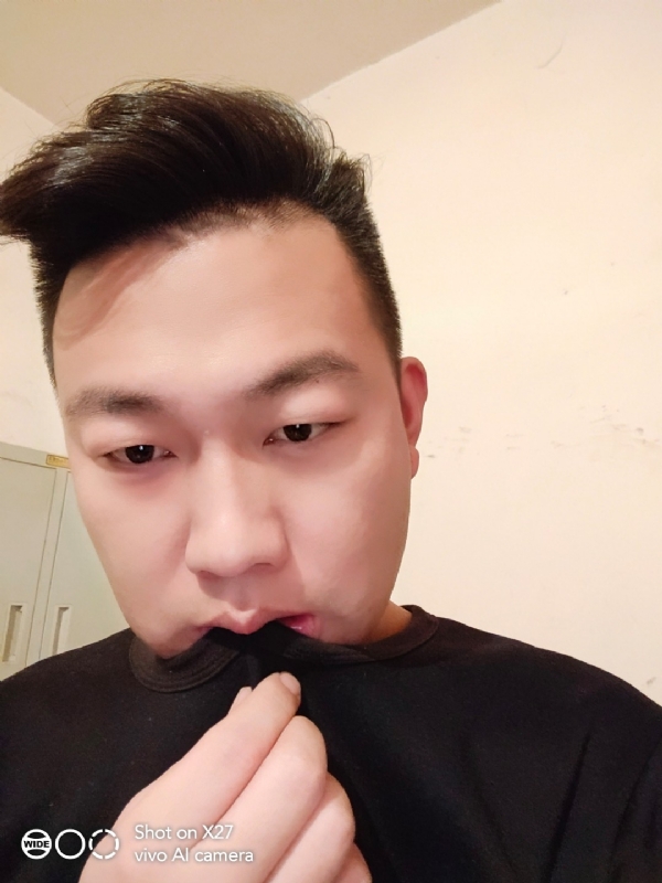 累觉不爱的第一张照片--陕西上门女婿服务网